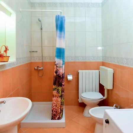 Ivan & Tina - Roj455 By Interhome Kanfanar
