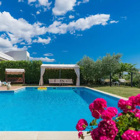 Ivan & Tina - Roj455 By Interhome Kanfanar