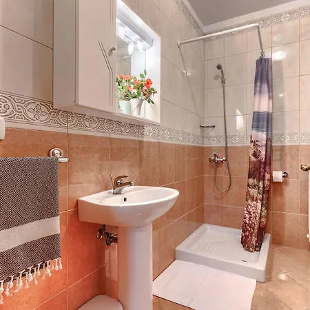 Ivan & Tina-1 By Interhome *